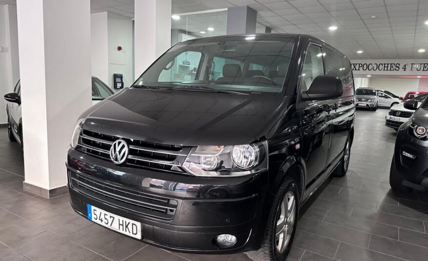 VOLKSWAGEN MULTIVAN 2.0 BiTDI 180 Comfortline Edition Larga