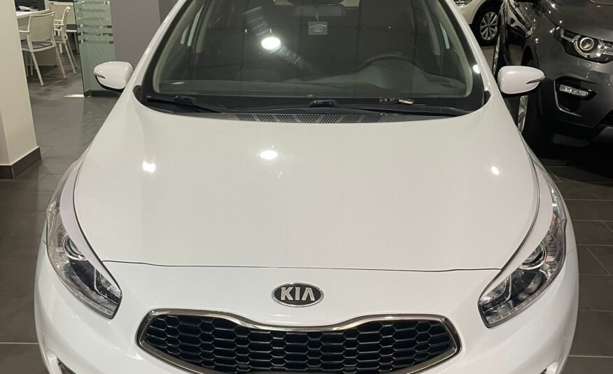 KIA ceed 1.4 CRDi WGT 90cv Drive