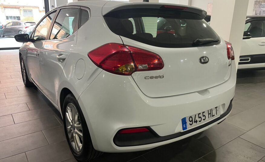 KIA ceed 1.4 CRDi WGT 90cv Drive