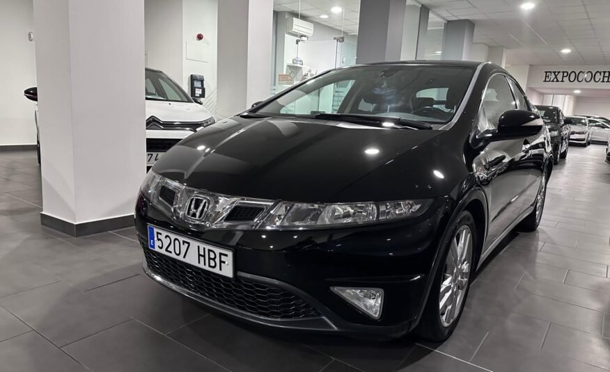 HONDA CIVIC 1.8 iVTEC Sport