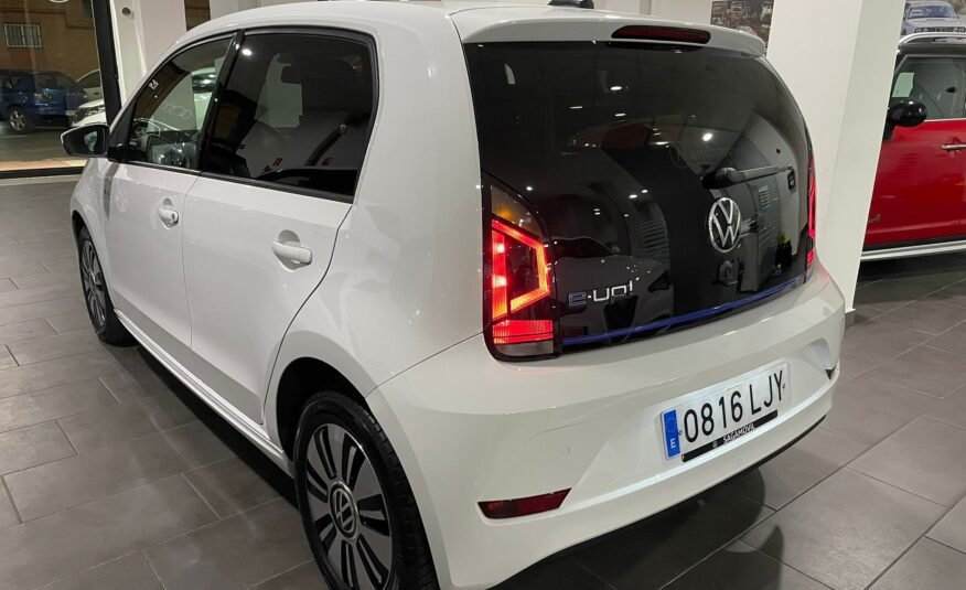 VOLKSWAGEN e-up! Style 61kW 83CV