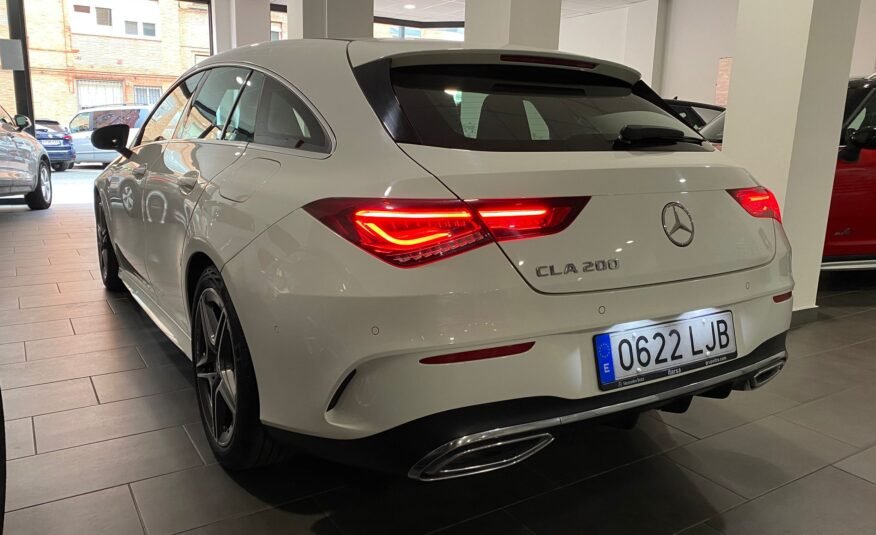 MERCEDES-BENZ CLA CLA 200 D DCT Shooting Brake