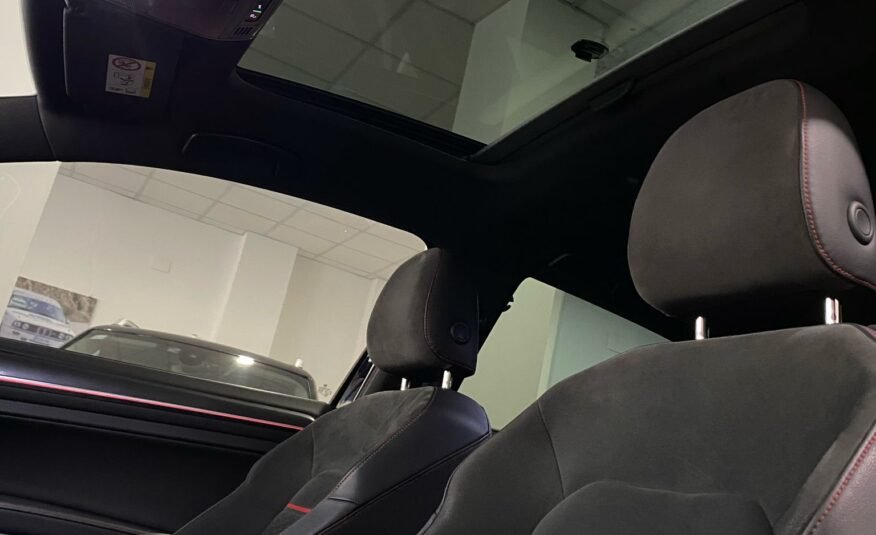 VOLKSWAGEN GOLF GTI Performance 2.0 TSI