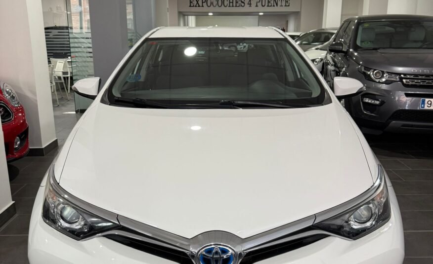 TOYOTA AURIS 1.8 140H Hybrid Active