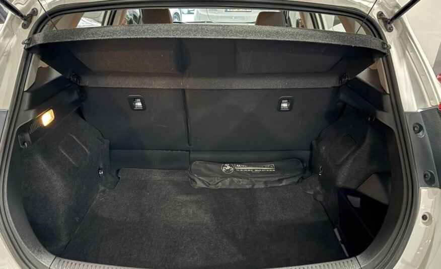 TOYOTA AURIS 1.8 140H Hybrid Active