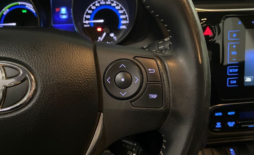 TOYOTA AURIS 1.8 140H Hybrid Active