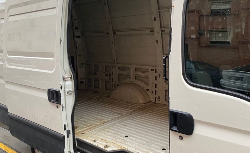 IVECO DAILY 35S 14 D 3450