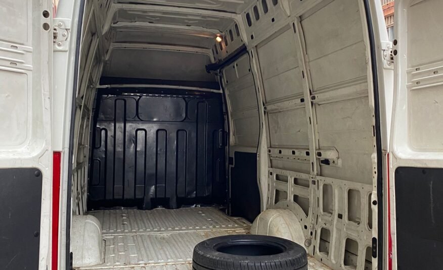IVECO DAILY 35S 14 D 3450