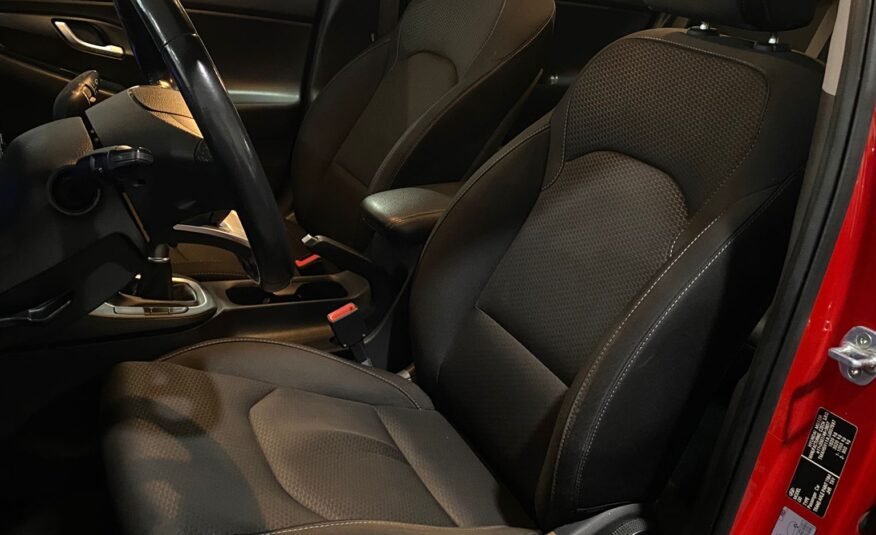 HYUNDAI I30 1.0 TGDI Klass Max Fastback