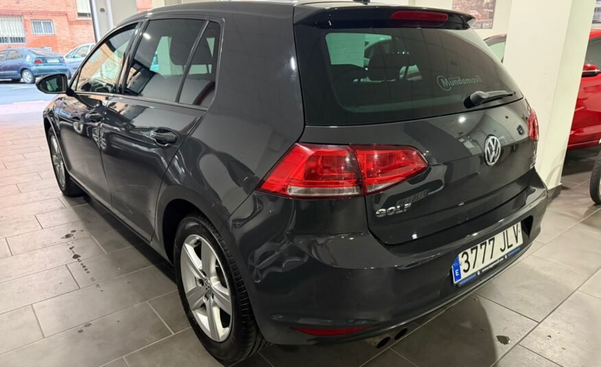 VOLKSWAGEN GOLF Advance 1.4 TSI