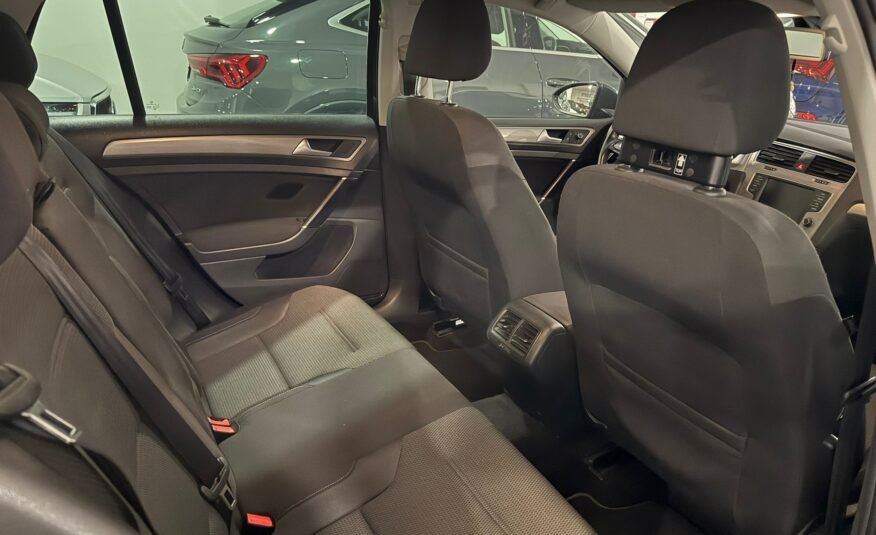 VOLKSWAGEN GOLF Advance 1.4 TSI