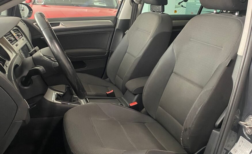 VOLKSWAGEN GOLF Advance 1.4 TSI