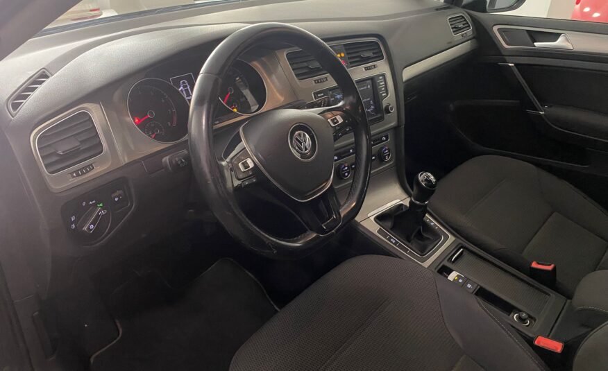 VOLKSWAGEN GOLF Advance 1.4 TSI