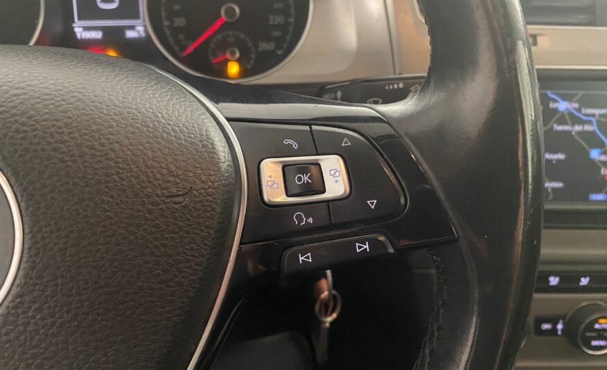 VOLKSWAGEN GOLF Advance 1.4 TSI