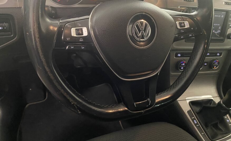 VOLKSWAGEN GOLF Advance 1.4 TSI