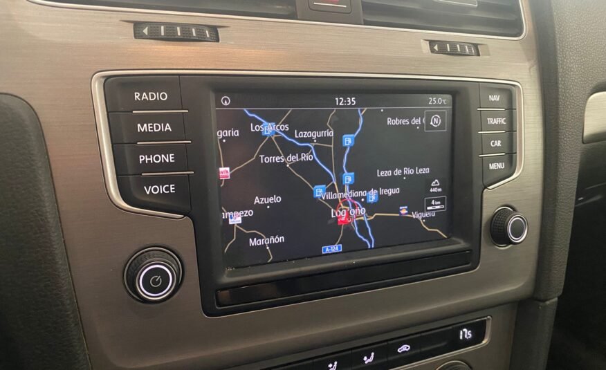 VOLKSWAGEN GOLF Advance 1.4 TSI