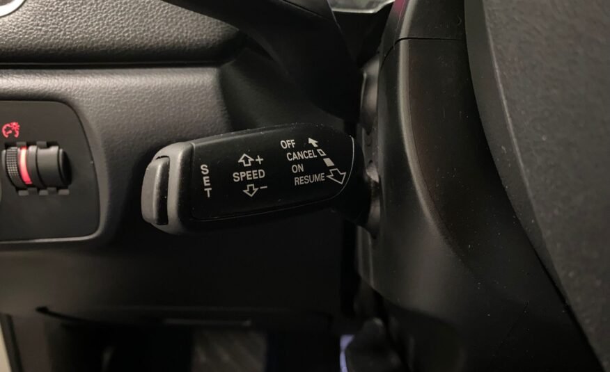 AUDI Q3 Design edition 1.4 TFSI CoD