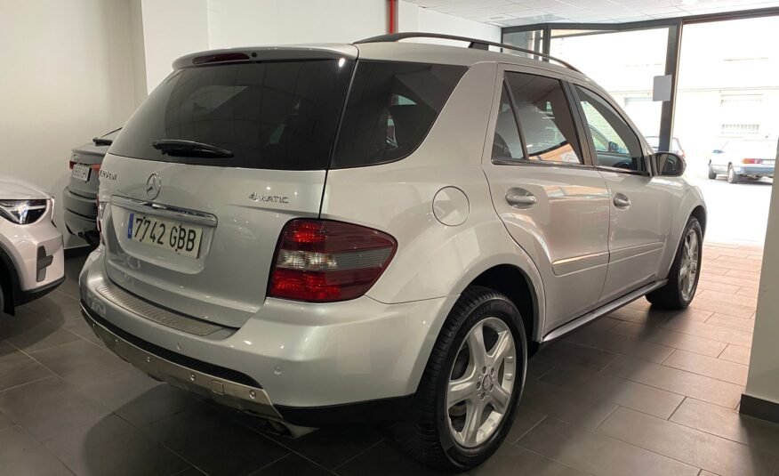 MERCEDES-BENZ CLASE M ML 320 CDI