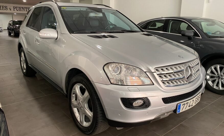 MERCEDES-BENZ CLASE M ML 320 CDI