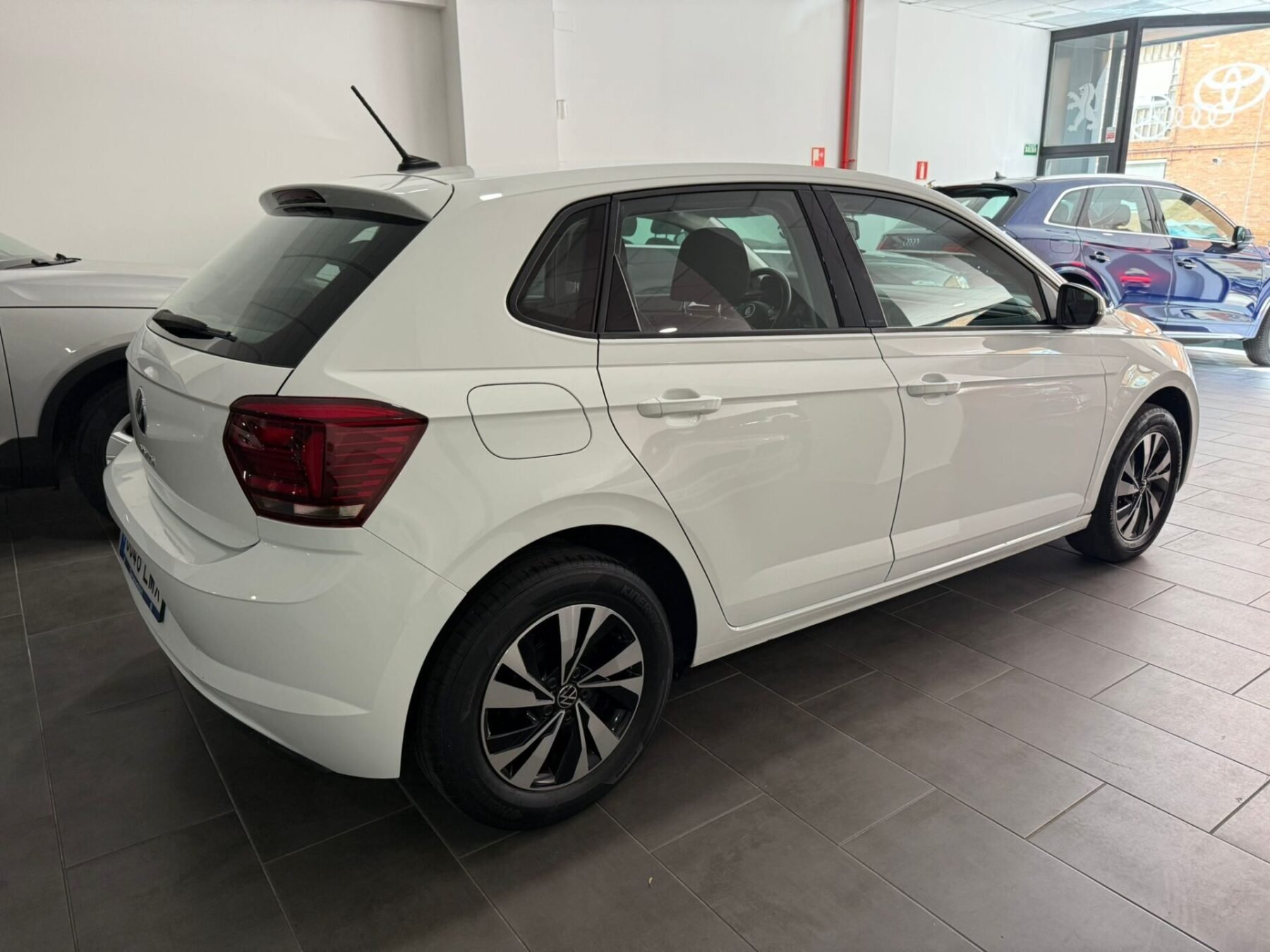 VOLKSWAGEN POLO Advance 1.0 TSI