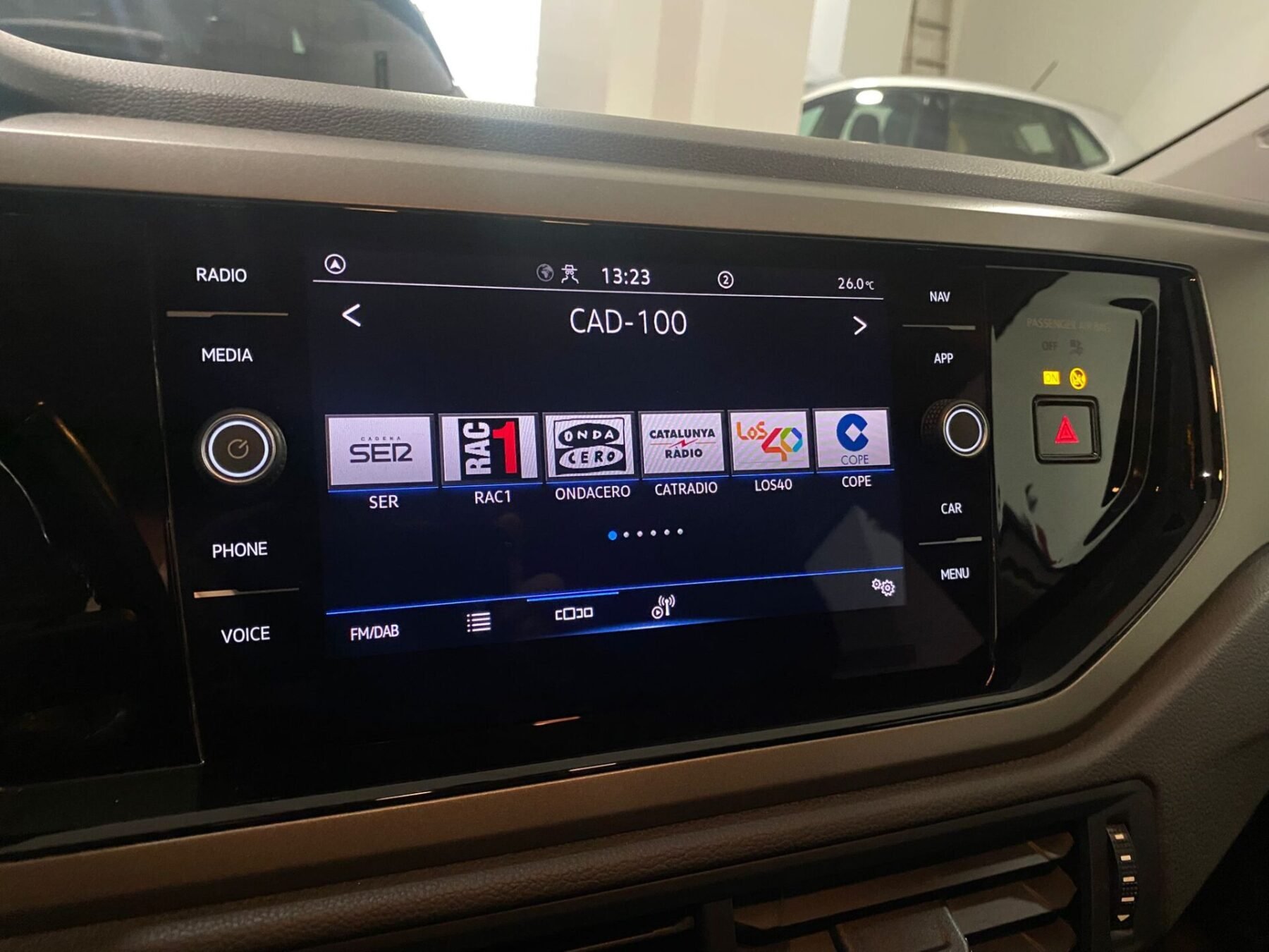 VOLKSWAGEN POLO Advance 1.0 TSI