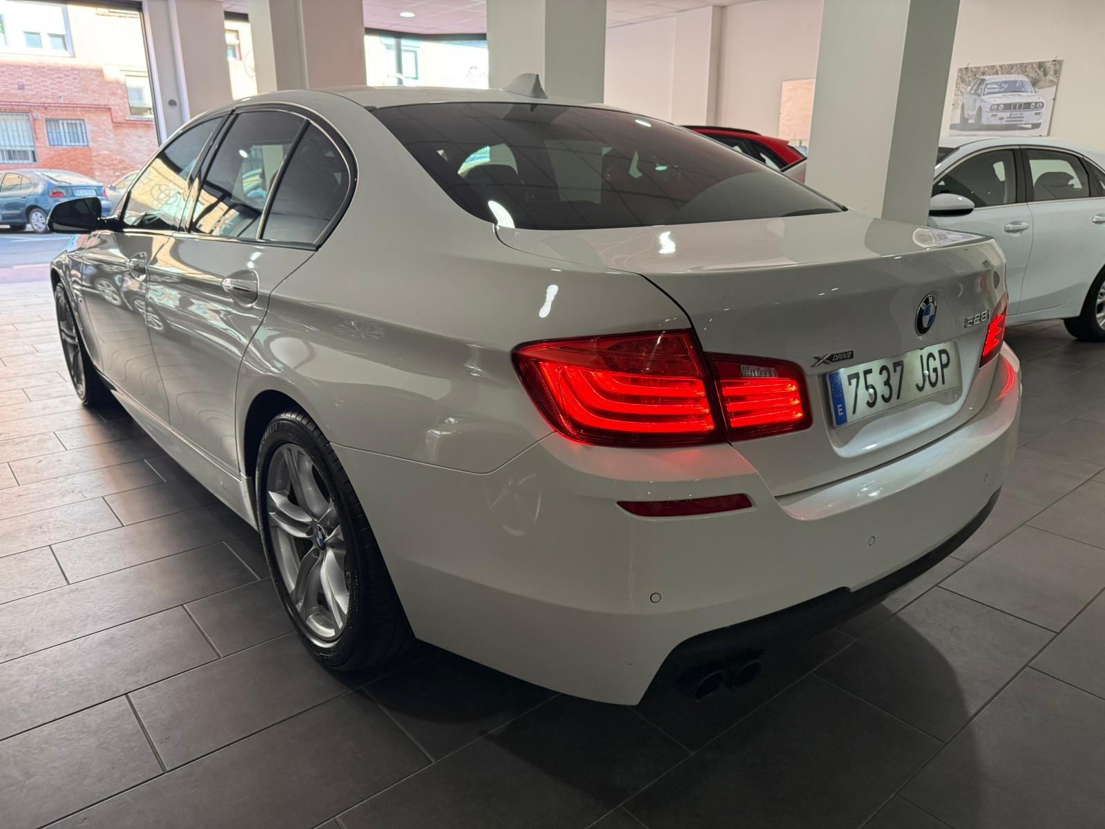 BMW Serie 5 528iA xDrive M-Sport