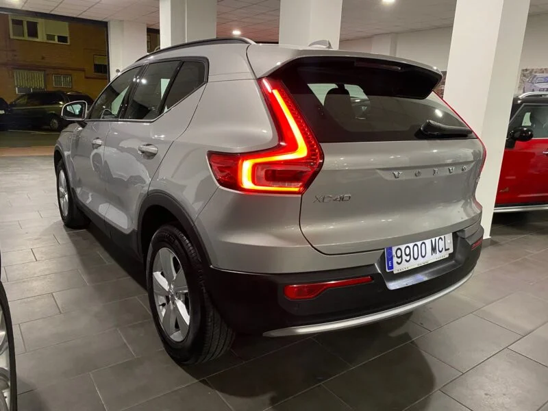 VOLVO XC40 1.5 T2 Essential 
