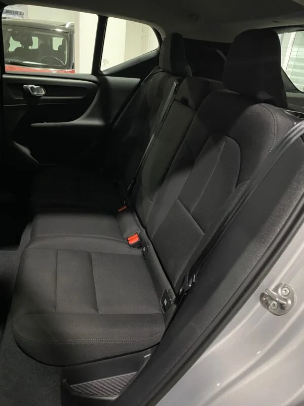 VOLVO XC40 1.5 T2 Essential 