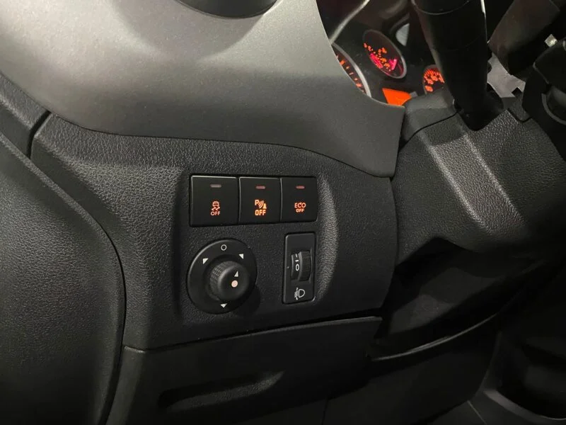 CITROEN BERLINGO Multispace 20 Aniv.BlueHDi 73kW SS ETG6