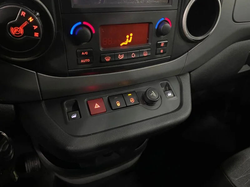 CITROEN BERLINGO Multispace 20 Aniv.BlueHDi 73kW SS ETG6