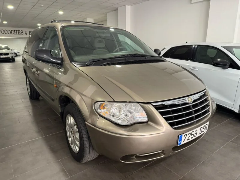CHRYSLER Grand Voyager SE 2.8 CRD Auto