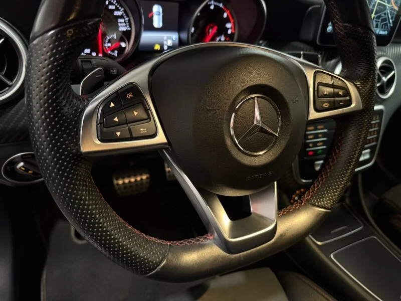 MERCEDES-BENZ Clase A 200 d