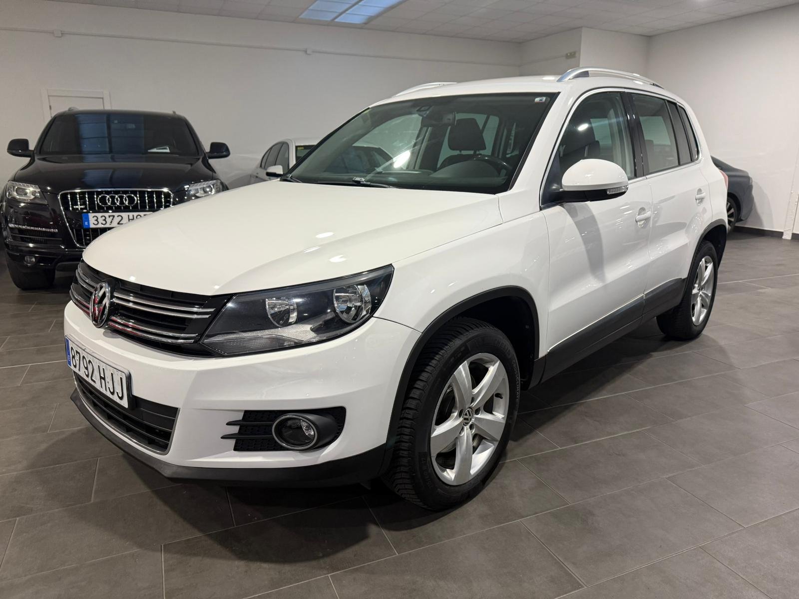 VOLKSWAGEN TIGUAN 2.0 TDI 4x4 Sport BlueMotion Tech