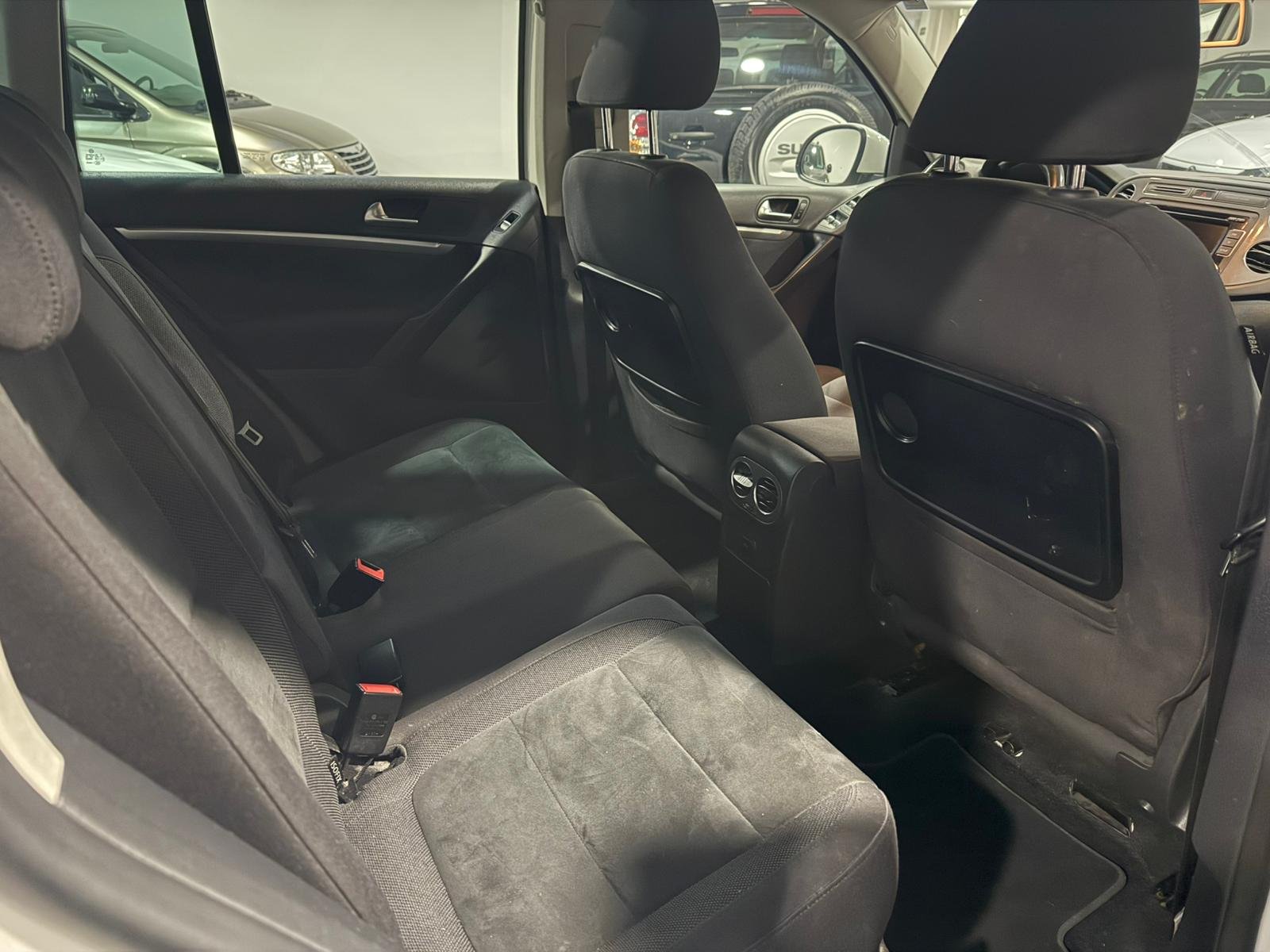 VOLKSWAGEN TIGUAN 2.0 TDI 4x4 Sport BlueMotion Tech