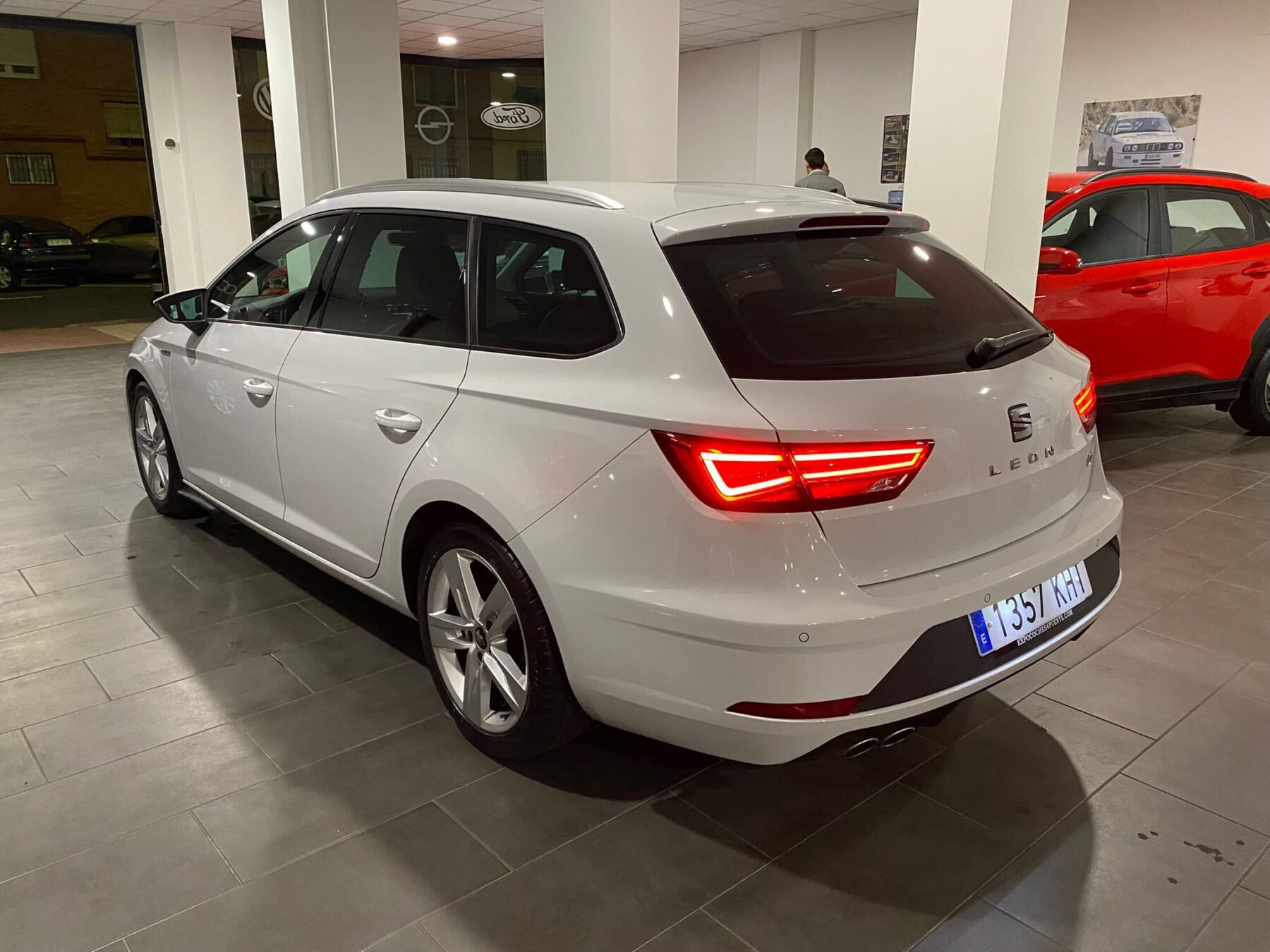 SEAT LEON ST 2.0 TDI SS FR Advanced
