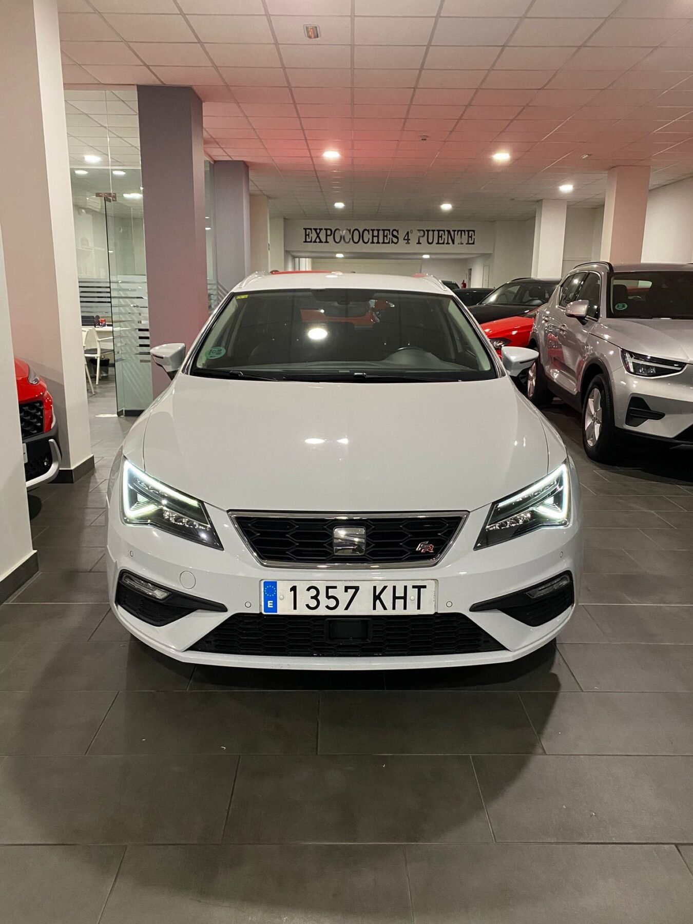 SEAT LEON ST 2.0 TDI SS FR Advanced