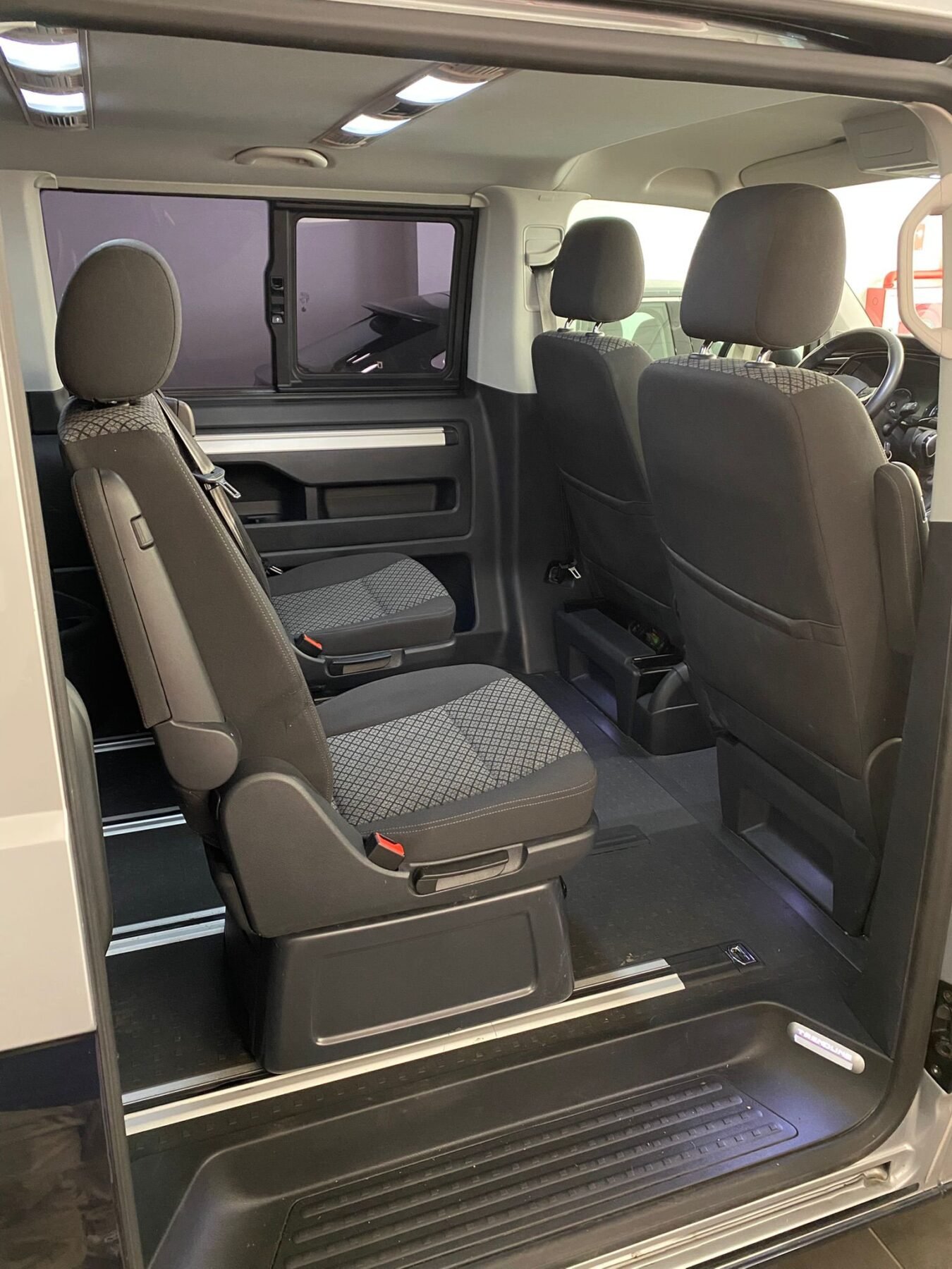 VOLKSWAGEN MULTIVAN  Origin Corto 2.0 TDI BMT DSG