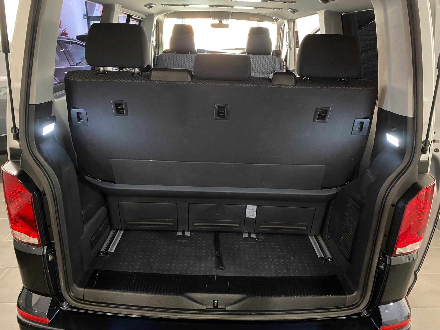 VOLKSWAGEN MULTIVAN  Origin Corto 2.0 TDI BMT DSG