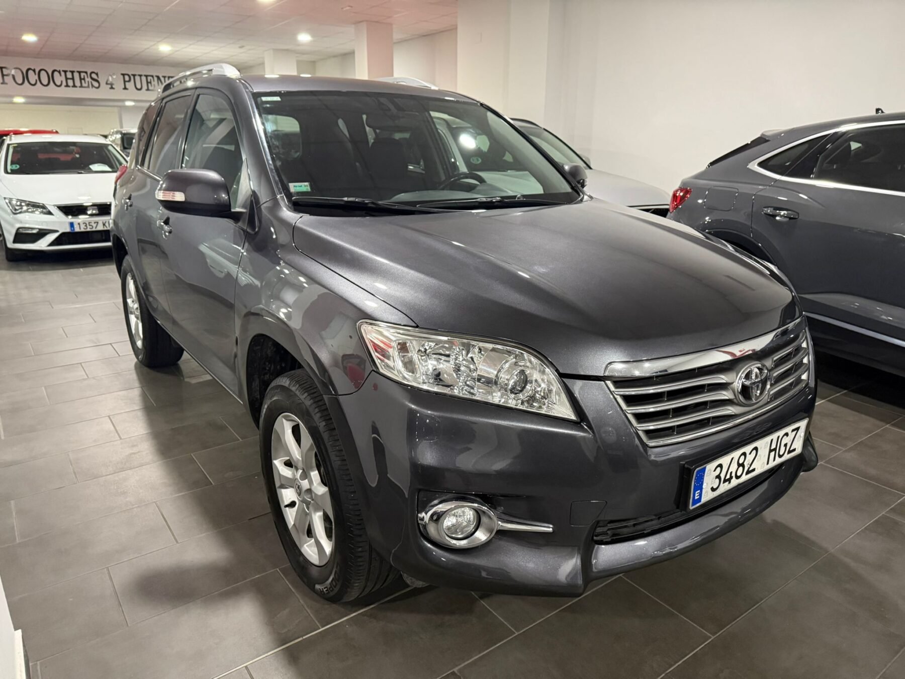 TOYOTA RAV4 2.2 D4D Advance 4x2