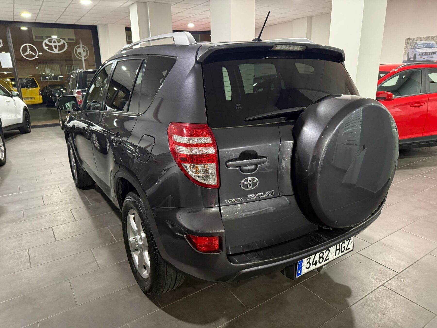 TOYOTA RAV4 2.2 D4D Advance 4x2