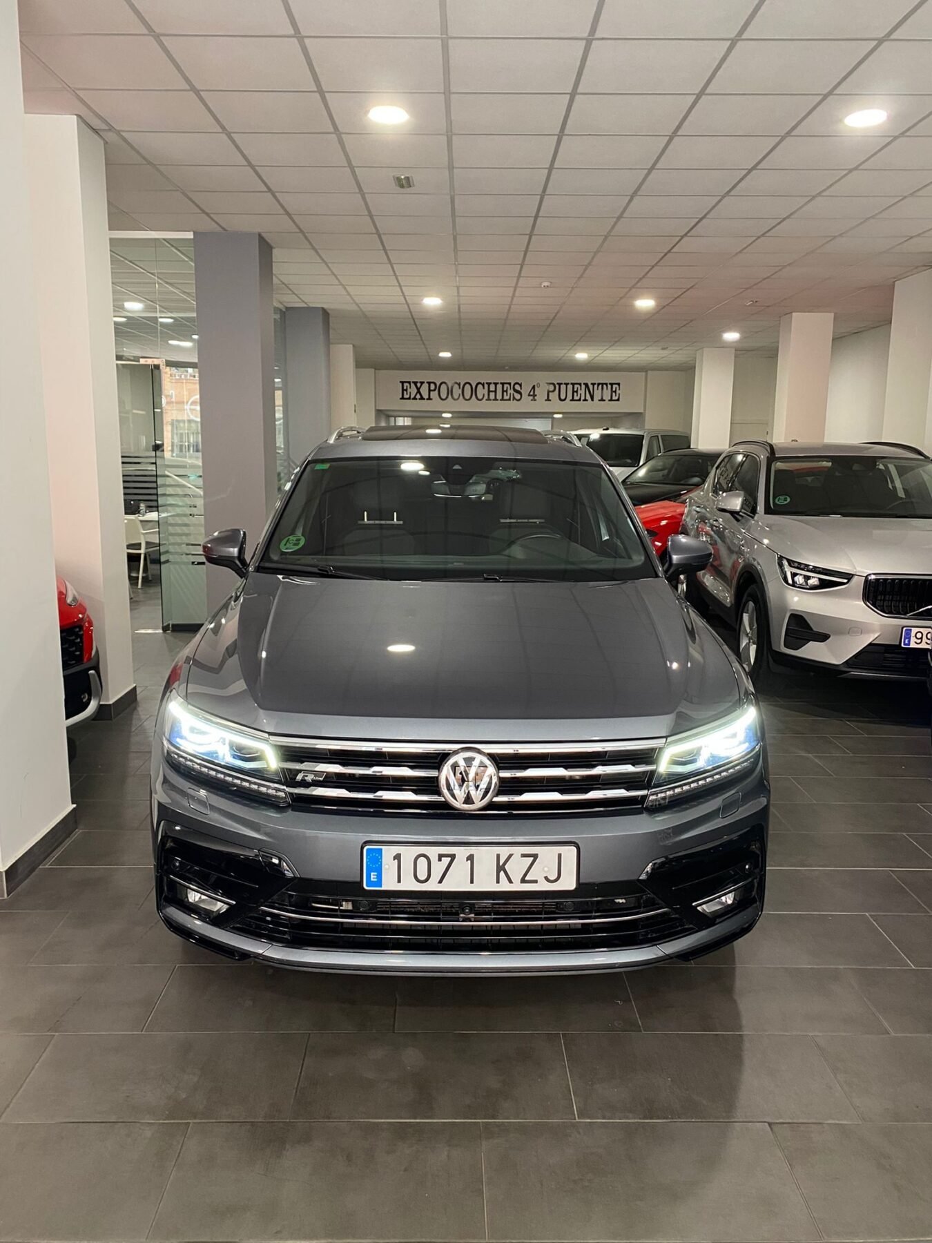 VOLKSWAGEN TIGUAN Allspace R-Line 2.0 TDI 4Motion DSG