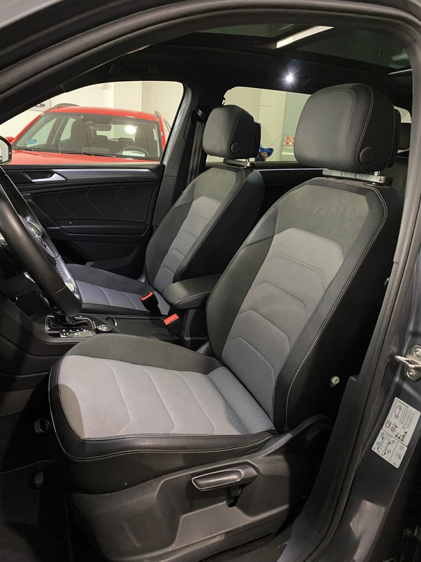 VOLKSWAGEN TIGUAN Allspace R-Line 2.0 TDI 4Motion DSG