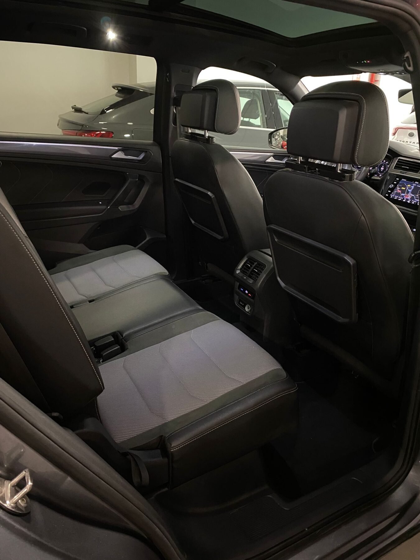 VOLKSWAGEN TIGUAN Allspace R-Line 2.0 TDI 4Motion DSG