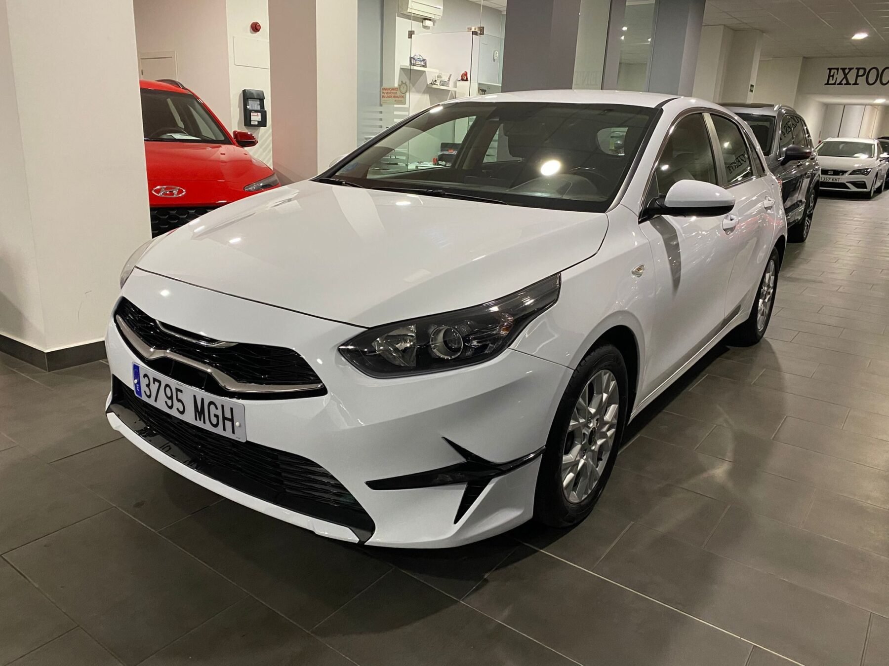 KIA CEED 1.6 MHEV iMT Drive