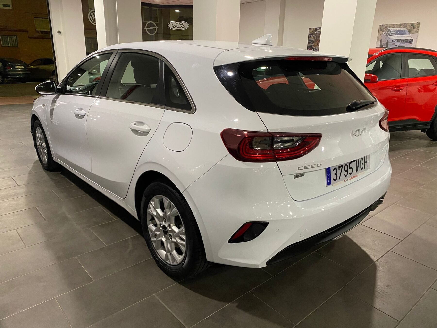 KIA CEED 1.6 MHEV iMT Drive
