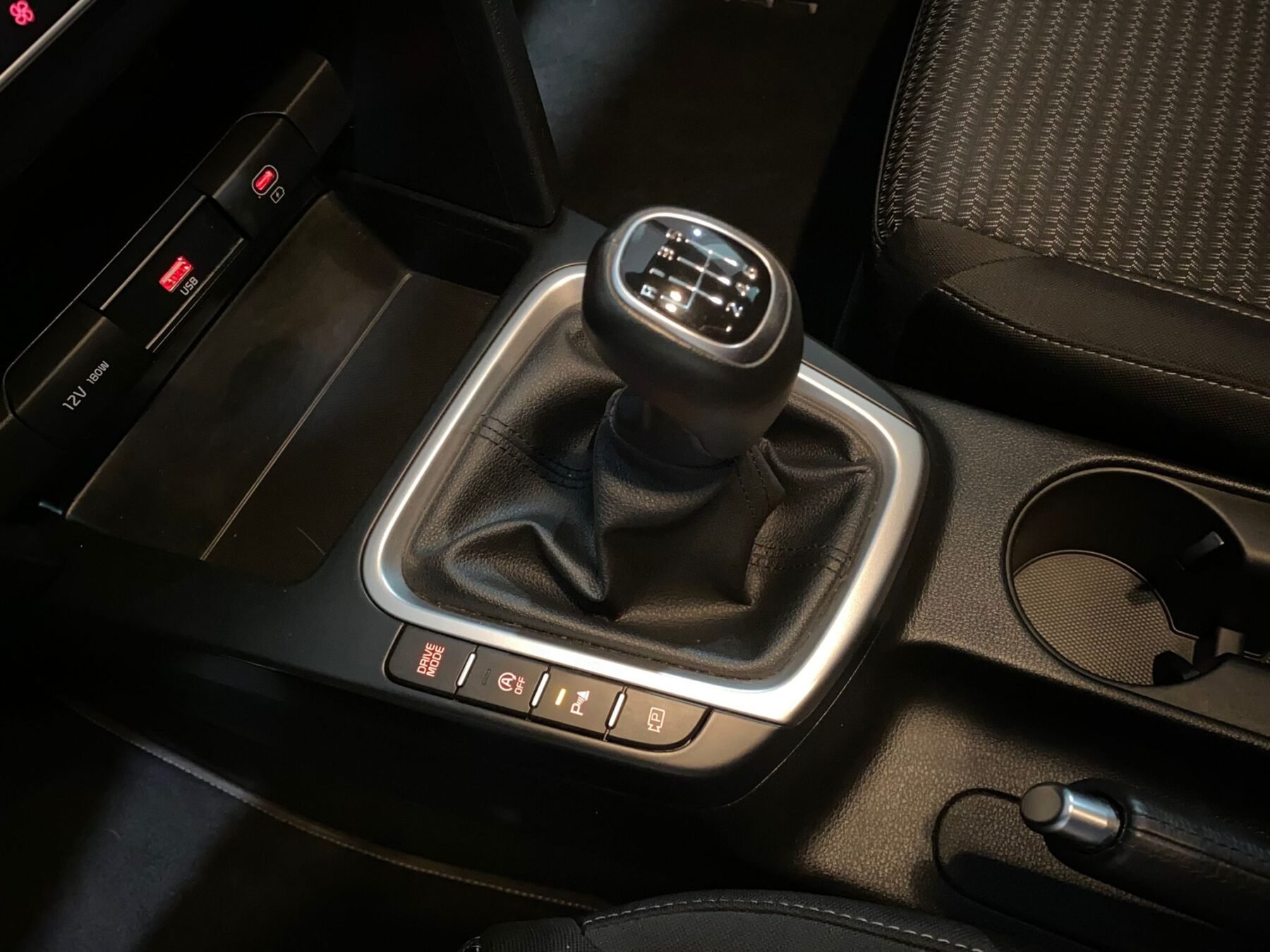 KIA CEED 1.6 MHEV iMT Drive