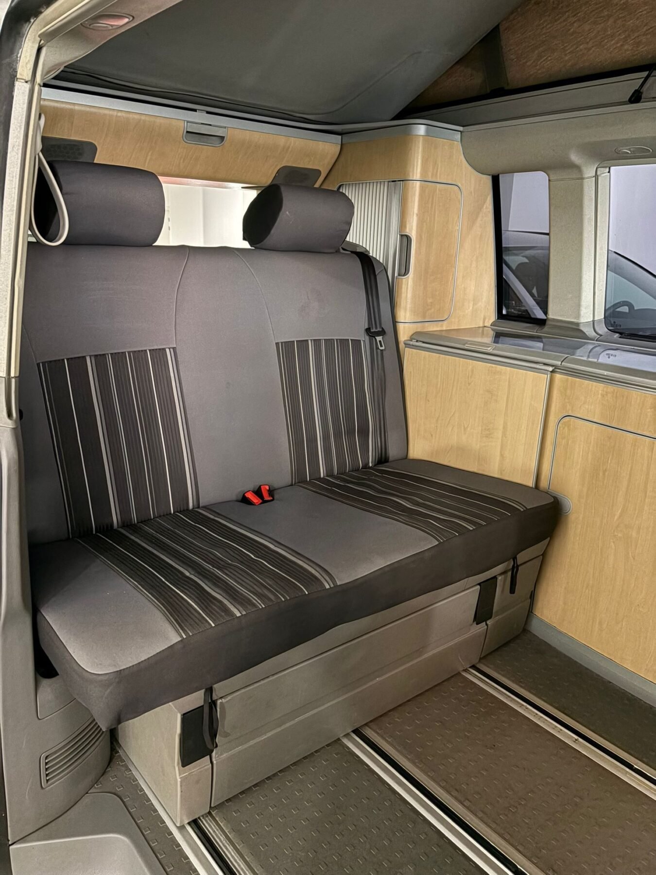 VOLKSWAGEN CALIFORNIA Comfortline 2.5 TDI