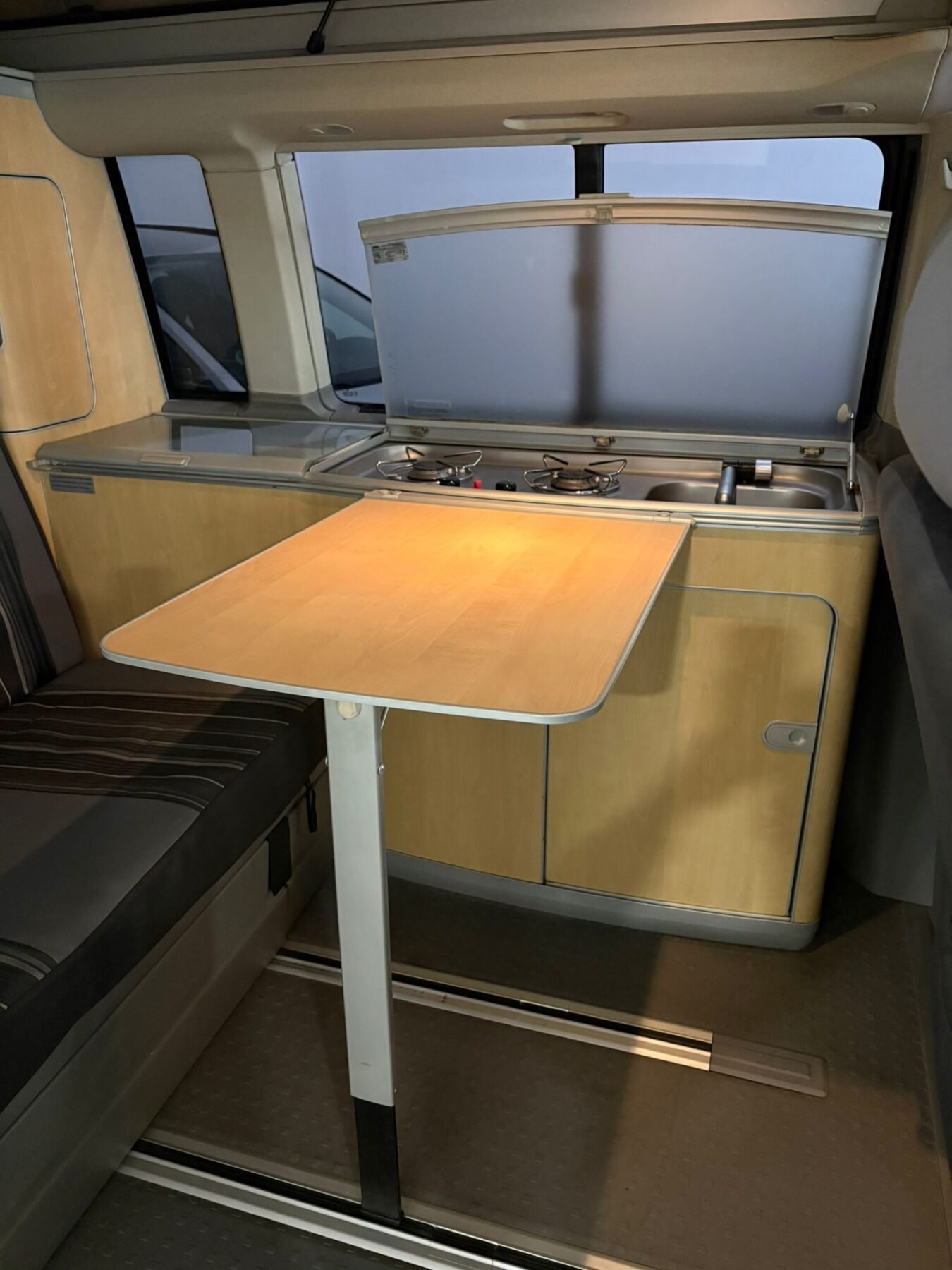 VOLKSWAGEN CALIFORNIA Comfortline 2.5 TDI