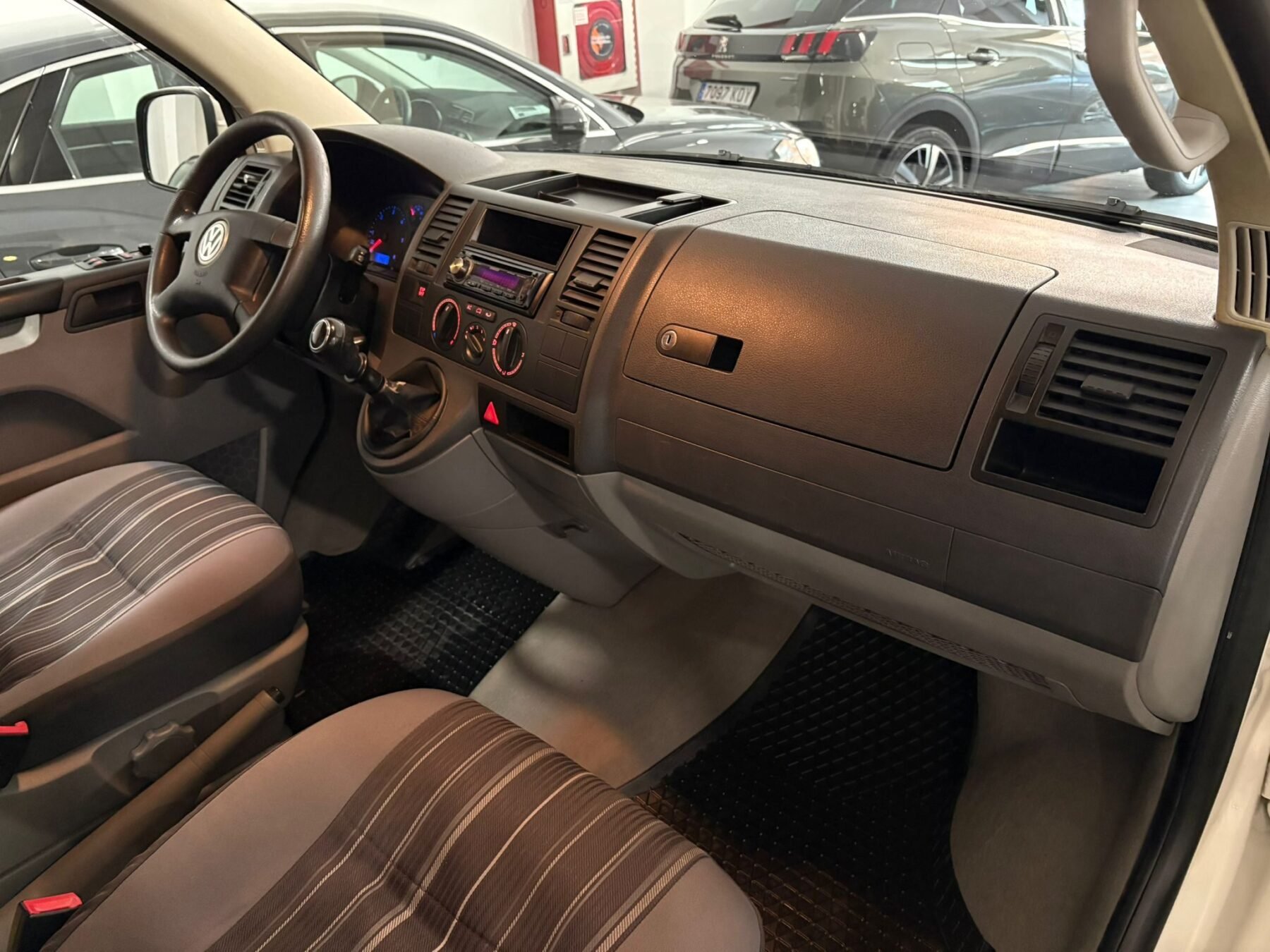 VOLKSWAGEN CALIFORNIA Comfortline 2.5 TDI