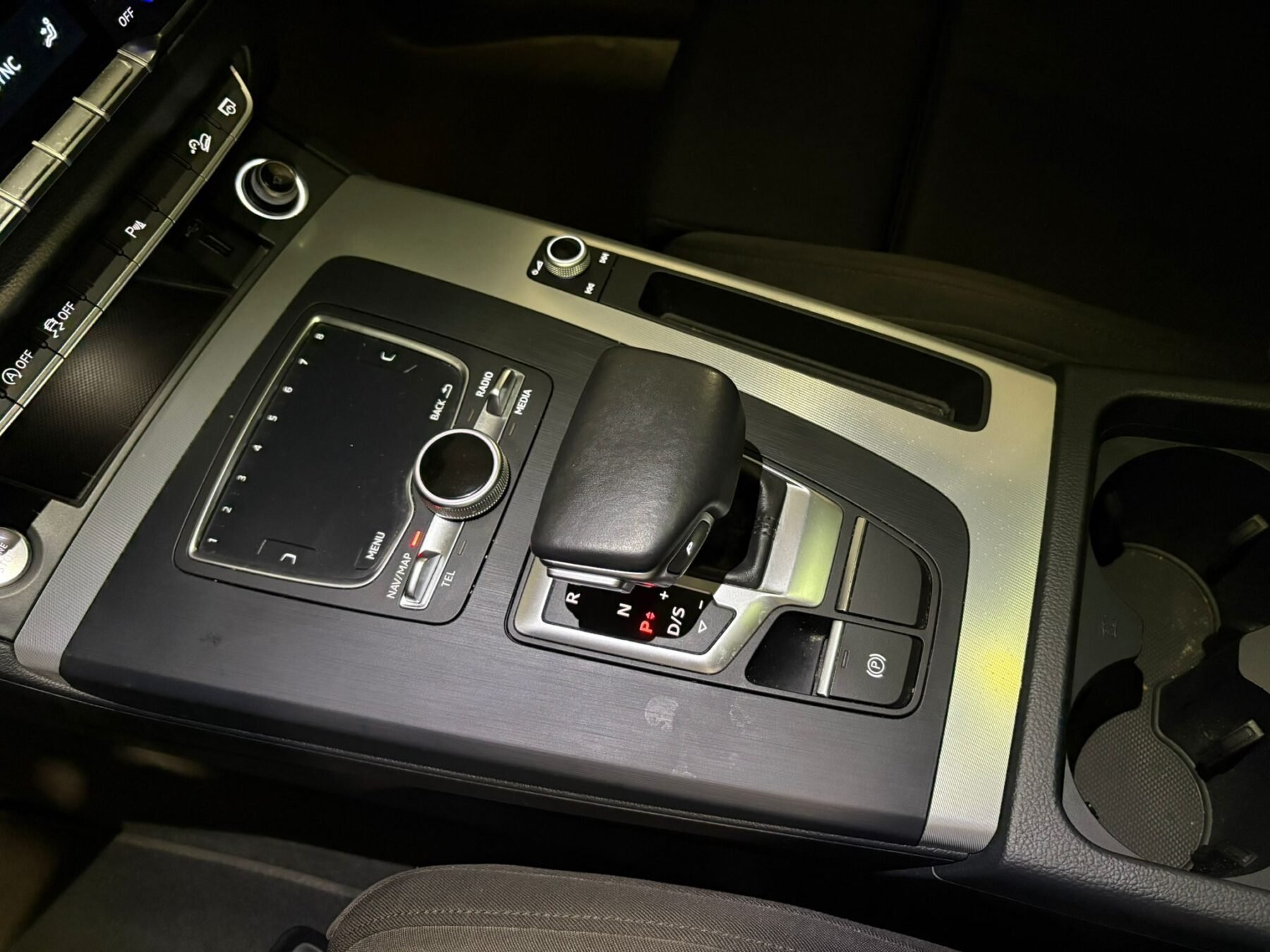 AUDI Q5 Black line 40 TDI quattro S tronic